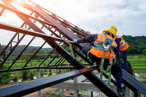 Best Best Roofing Contractors  in Wellington, OH